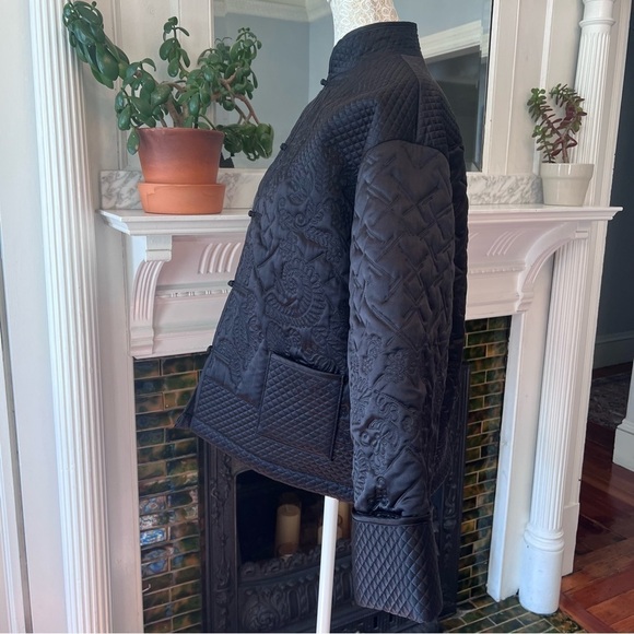 VINTAGE VICTORIA’S SECRET 100% Black Silk Asian Motif Kimono Jacket OSFM - Picture 4 of 13